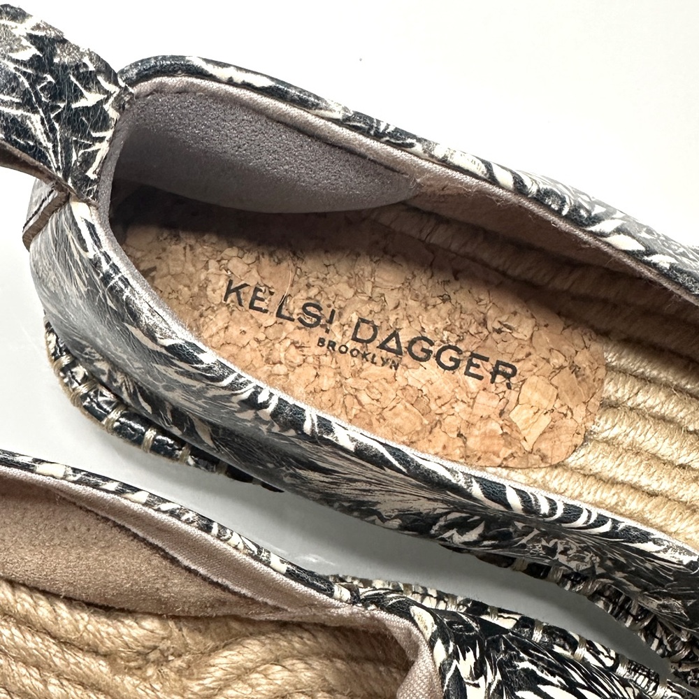 Kelsi Dagger Juniper Slip On Espadrilles Floral Printed Leather 9.5 Black - Picture 5 of 7
